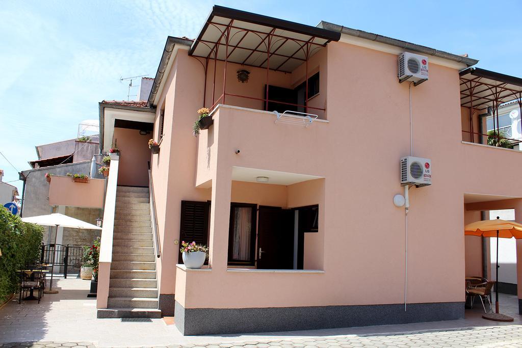Apartments Garden Rovinj Exterior photo